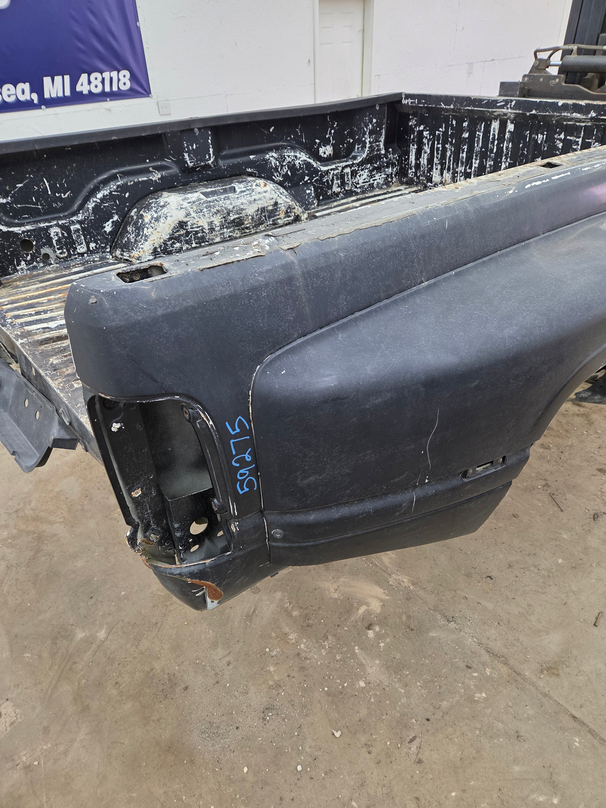 1994-2002 Dodge Ram 3500 2nd Gen Dually 8' Long Truck Bed
