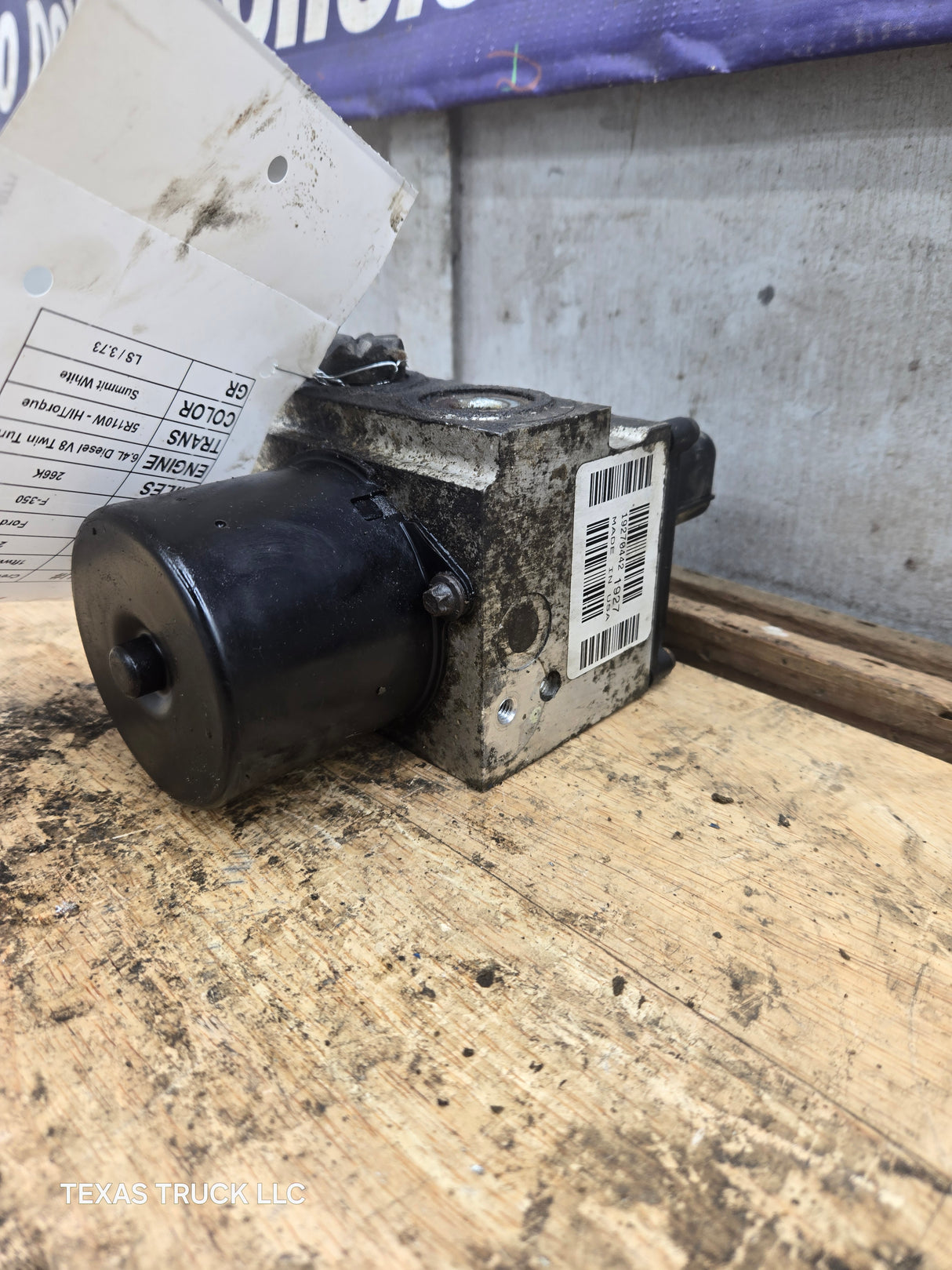 2008-2010 Ford Super Duty F250 F350 ABS Pump Module Control Assembly 7C34-2C346-AJ