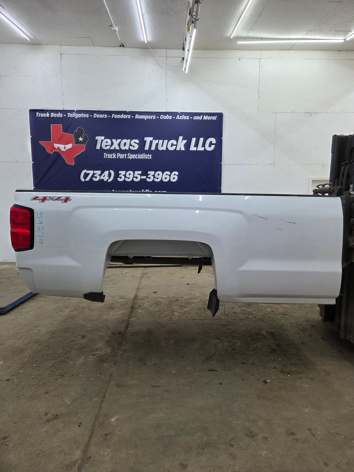 2014-2019 Chevrolet Silverado 1500 2500HD 3500HD 8' Long Truck Bed