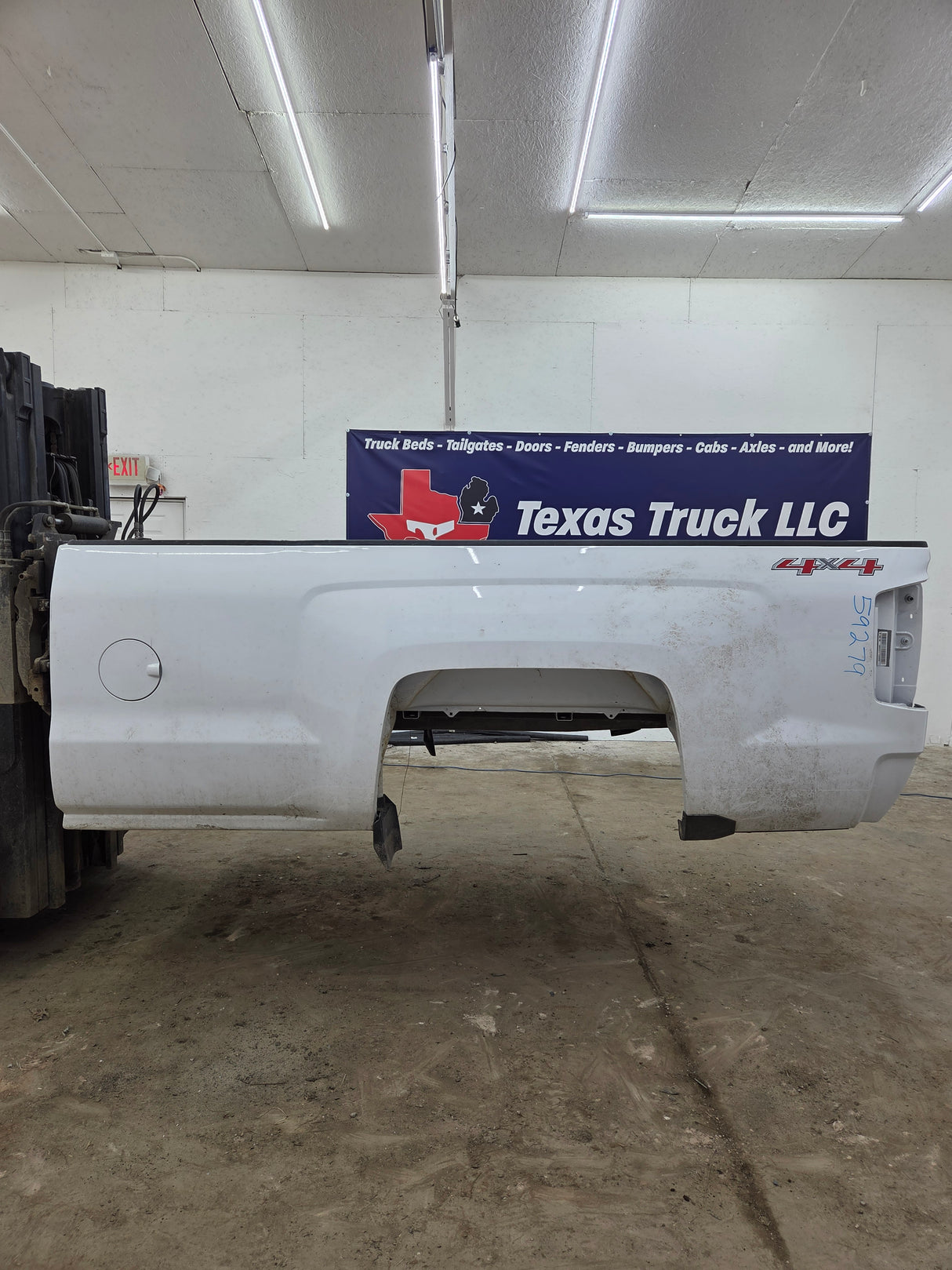 2014-2019 Chevrolet Silverado 1500 2500HD 3500HD 8' Long Truck Bed