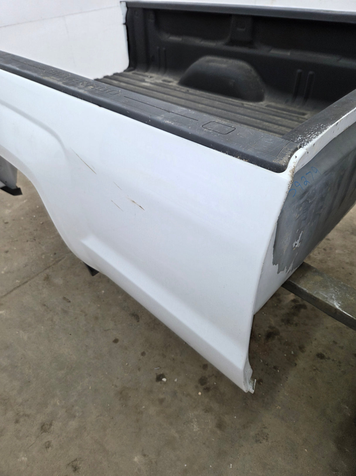 2014-2019 Chevrolet Silverado 1500 2500HD 3500HD 8' Long Truck Bed