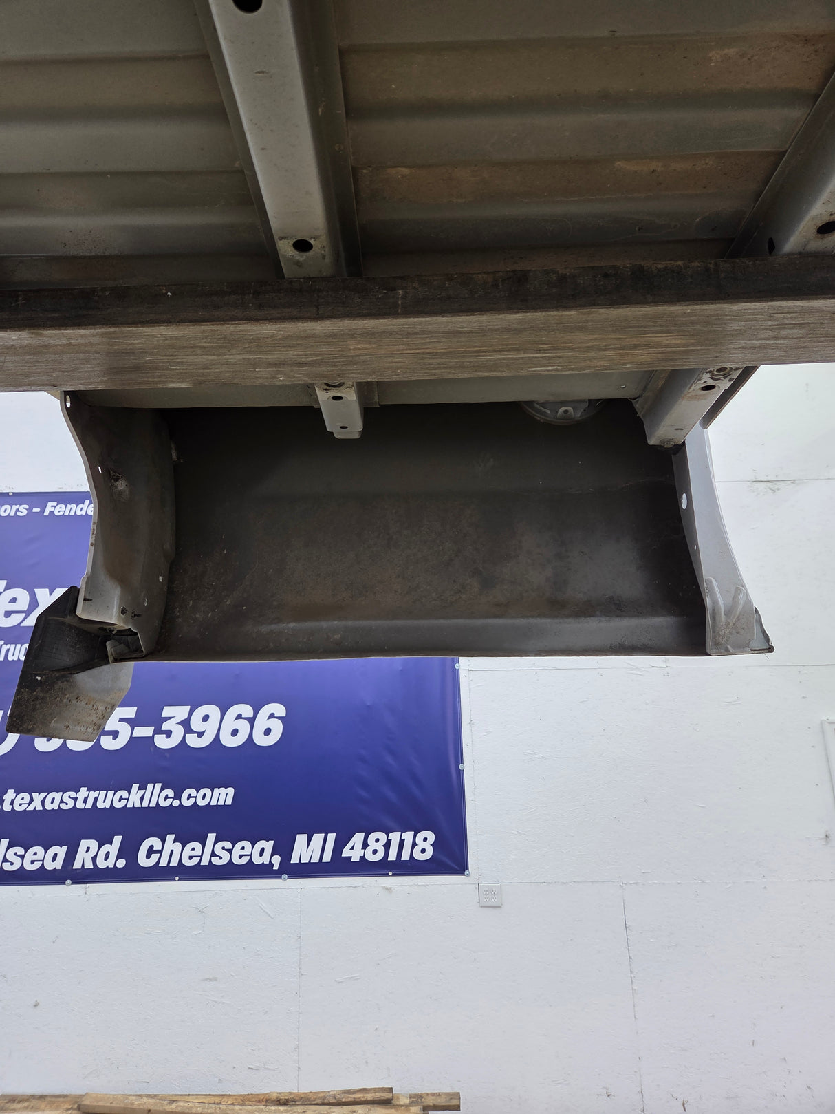 2014-2019 Chevrolet Silverado 1500 2500HD 3500HD 8' Long Truck Bed