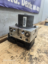 2012 Ford Super Duty F450 F550 ABS Pump Module Control Assembly - BC34-2C346-AH