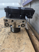 2012 Ford Super Duty F450 F550 ABS Pump Module Control Assembly - BC34-2C346-AH