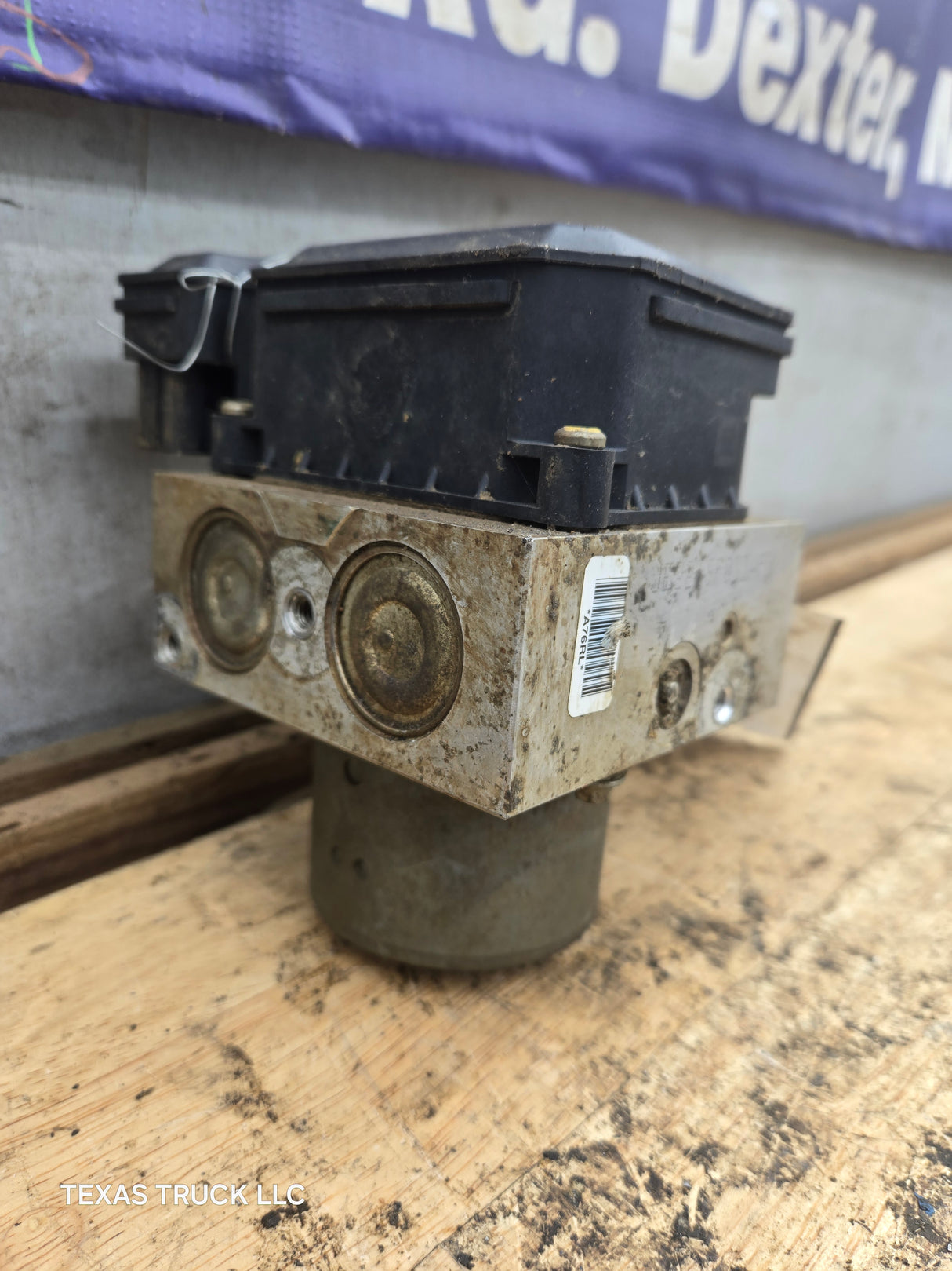 2012 Ford Super Duty F250 F350 ABS Pump Module Control Assembly - BC34-2C346-AH