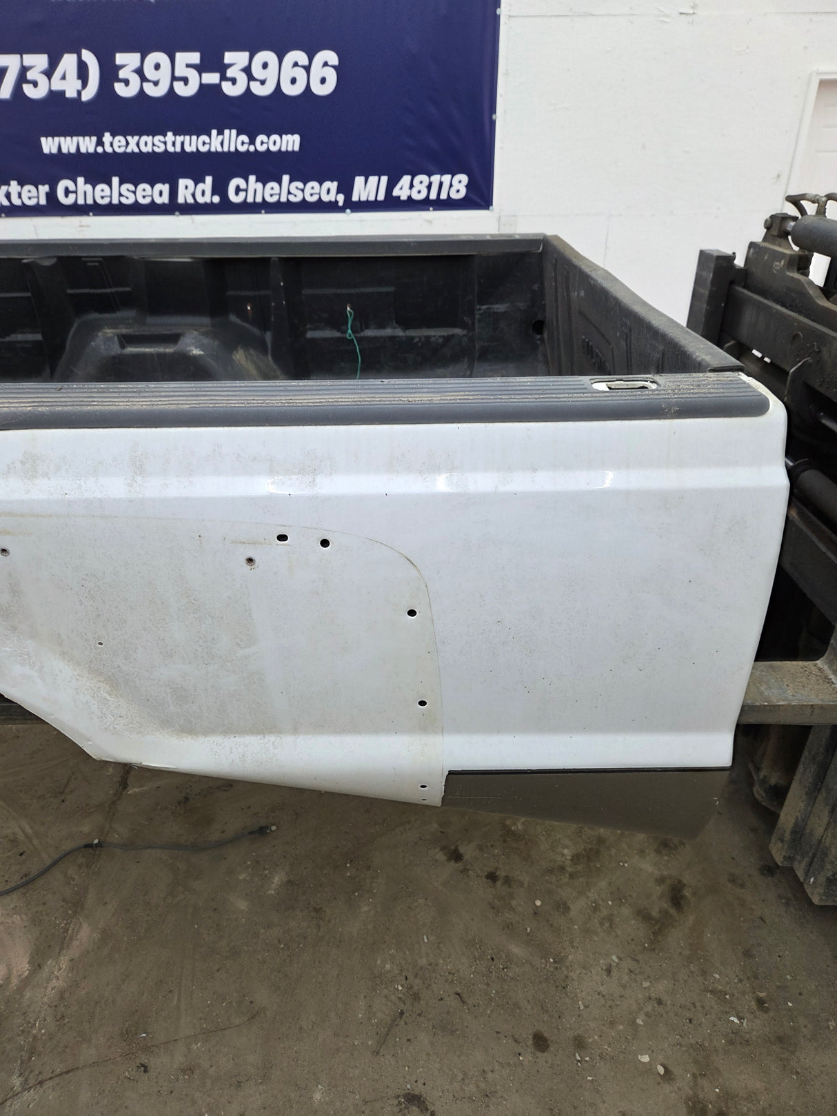 1999-2010 Ford F350 F450 F550 Super Duty 8' Dually Long Truck Bed