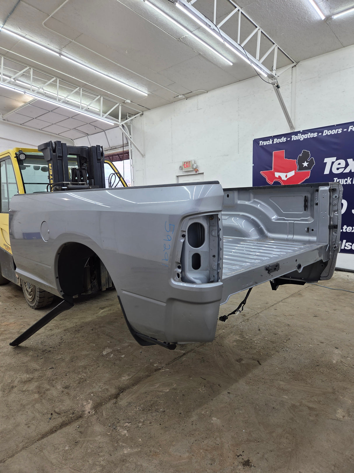 2019-2025 Dodge Ram 2500 3500 5th Gen 8' Long Truck Bed