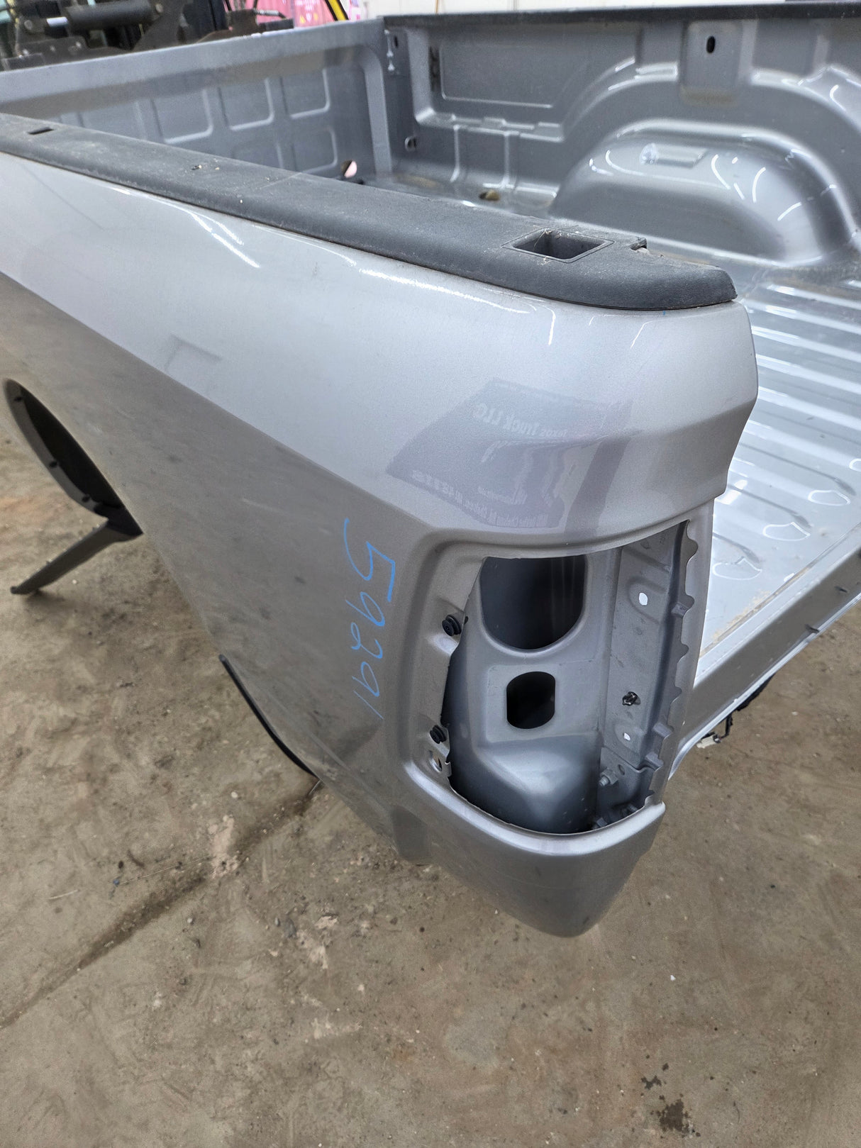 2019-2025 Dodge Ram 2500 3500 5th Gen 8' Long Truck Bed