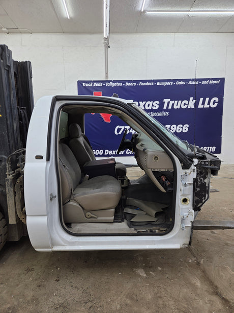 1999-2007 Chevrolet Silverado / GMC Sierra 1500 2500 HD 3500HD Regular Cab Body