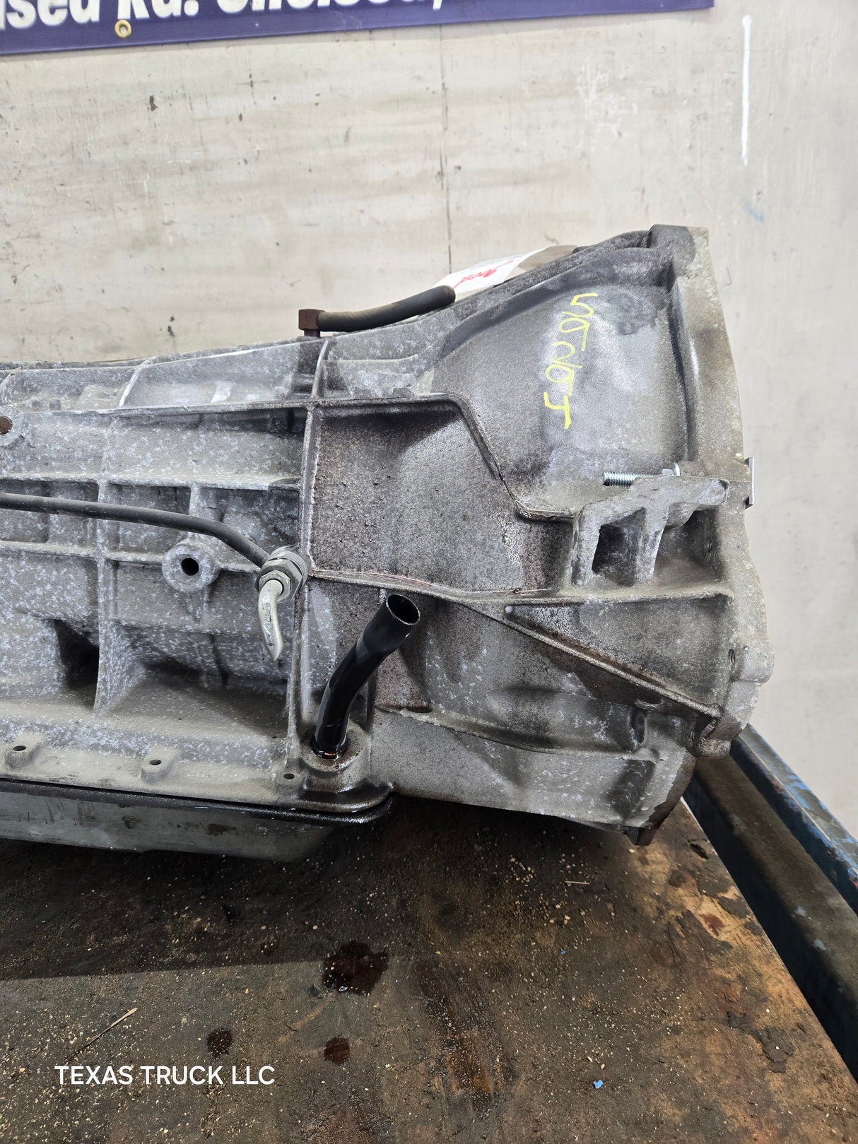 4r100 Automatic Transmission 2wd Ford F250 F350 F450 F550 Super Duty 6.8L v10 triton 5.4L v8