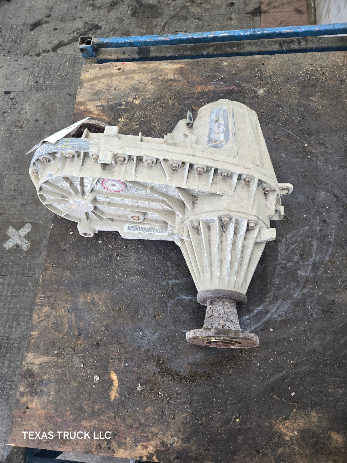 1999-2003 Ford  5.4L V10 6.8L Triton 7.3L Power Stroke 273-F Transfer Case Electric Shift Transfer Case 1C347A195JA, F250 F350 F450 F550 Super Duty 176K MILES