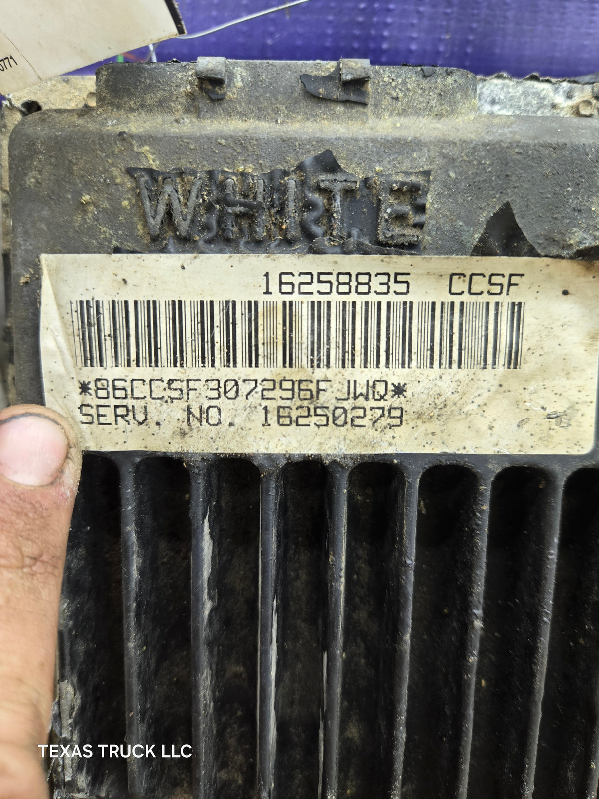 1998-1999 GMC Sierra 1500 2500 5.7L PCM / ECM - 16258835
