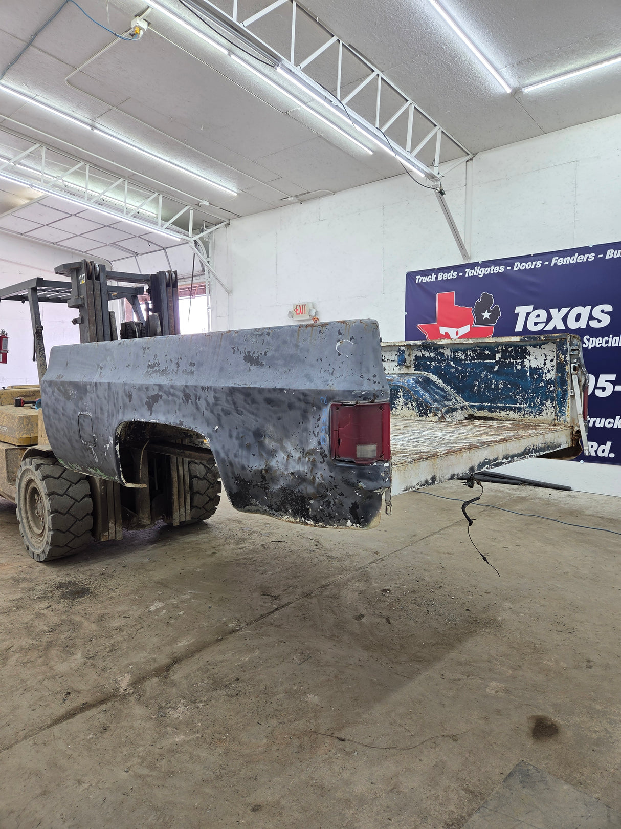 1979-1987 Chevrolet / GMC Square Body 8' Long Bed C10 C15 C20 C25 C35 K10 K15 K20 K25 K35
