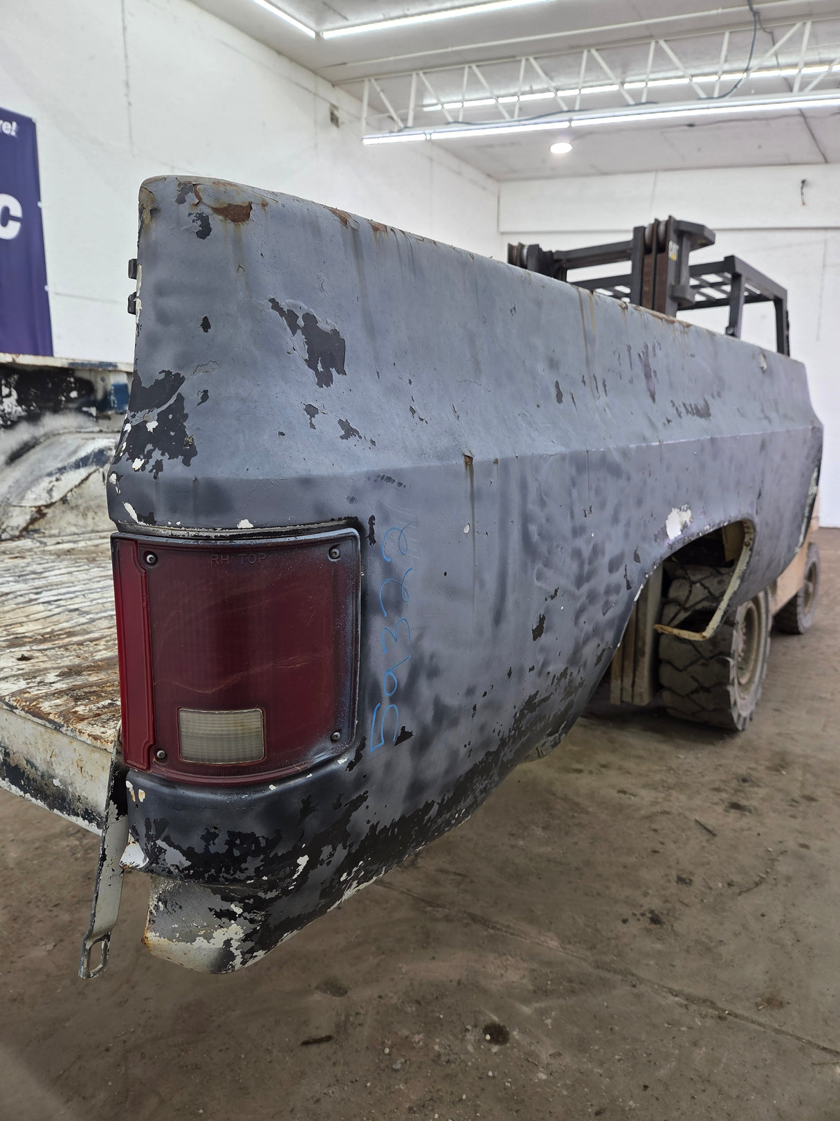 1979-1987 Chevrolet / GMC Square Body 8' Long Bed C10 C15 C20 C25 C35 K10 K15 K20 K25 K35