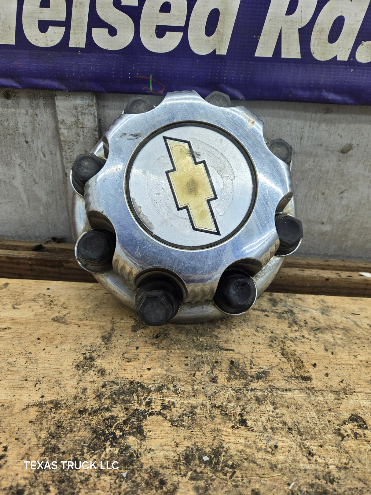 1999-2006 Chevy Silverado Center Cap Hub Cap 15039489