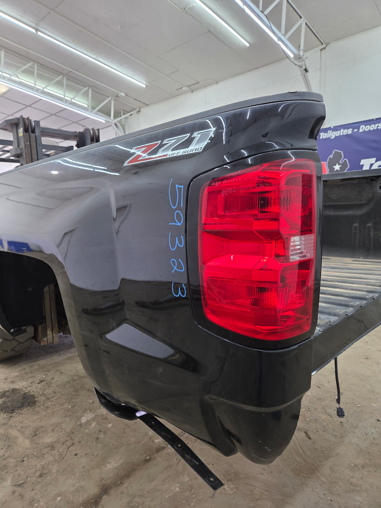 2014-2019 Chevrolet Silverado 1500 2500HD 3500HD 8' Long Truck Bed