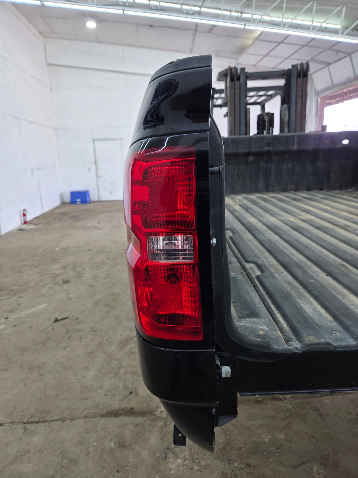 2014-2019 Chevrolet Silverado 1500 2500HD 3500HD 8' Long Truck Bed