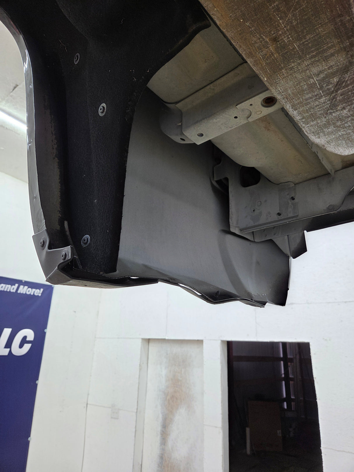 2014-2019 Chevrolet Silverado 1500 2500HD 3500HD 8' Long Truck Bed