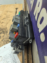 2003-2005 Chevrolet Silverado / GMC Sierra 1500 250 3500 Engine Bay Fuse Box