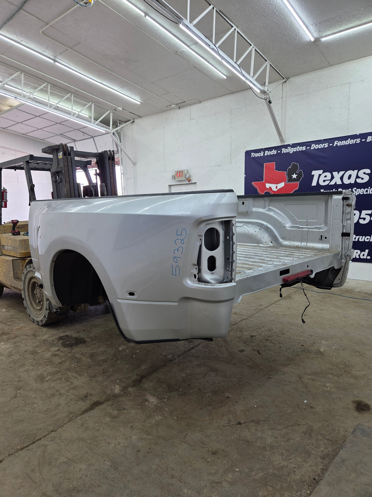 2009-2018 Dodge Ram 3500 4500 4th Gen Dually 8' Truck Truck Bed