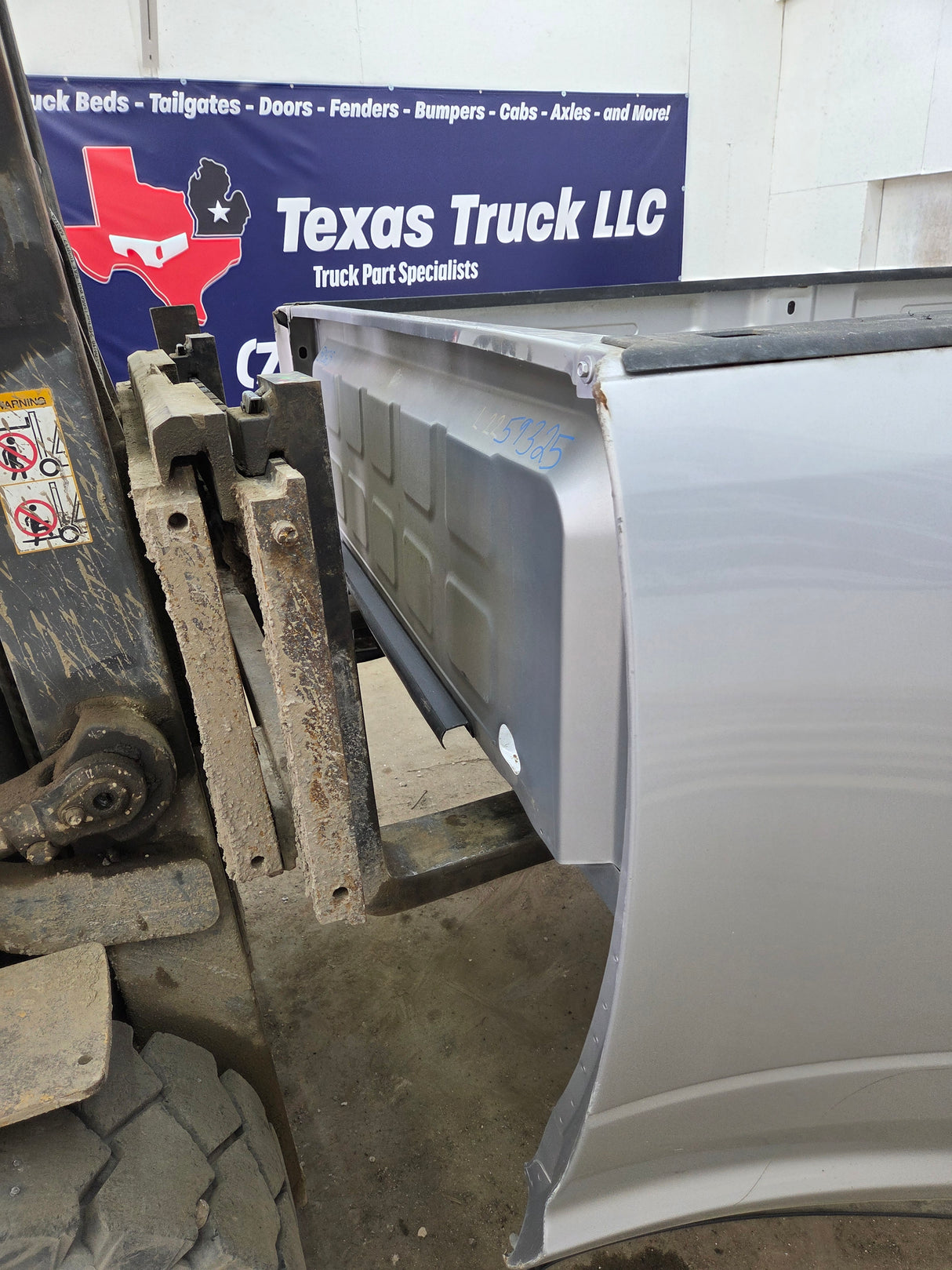 2009-2018 Dodge Ram 3500 4500 4th Gen Dually 8' Truck Truck Bed