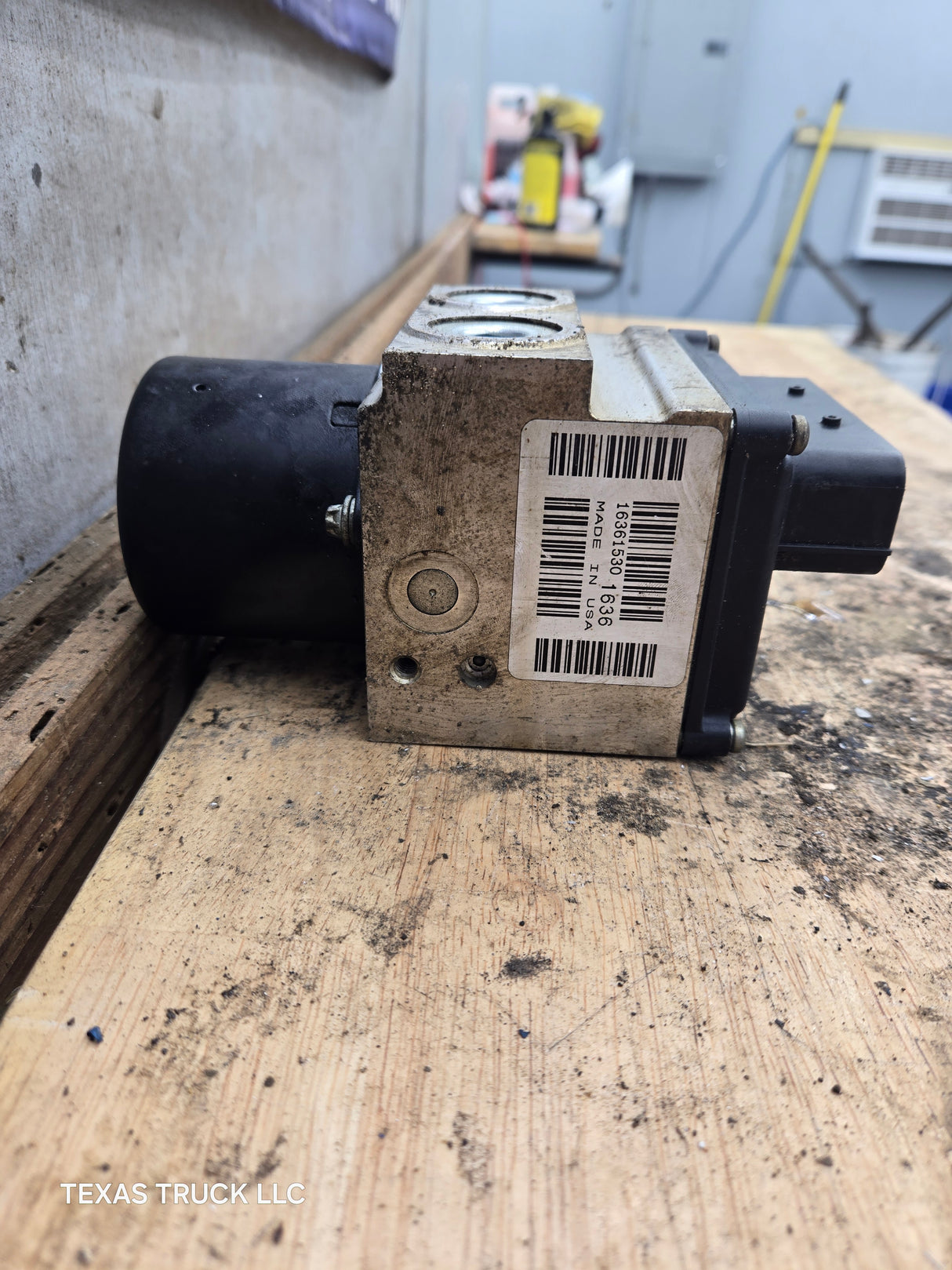 2005-2007 Ford Super Duty F250 F350 ABS Pump Module Control Assembly 6C34-2C346-AD