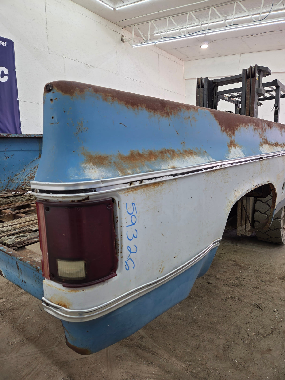 1973-1978 Chevrolet / GMC Square Body 8' Long Bed C10 C15 C20 C25 C35 K10 K15 K20 K25 K35