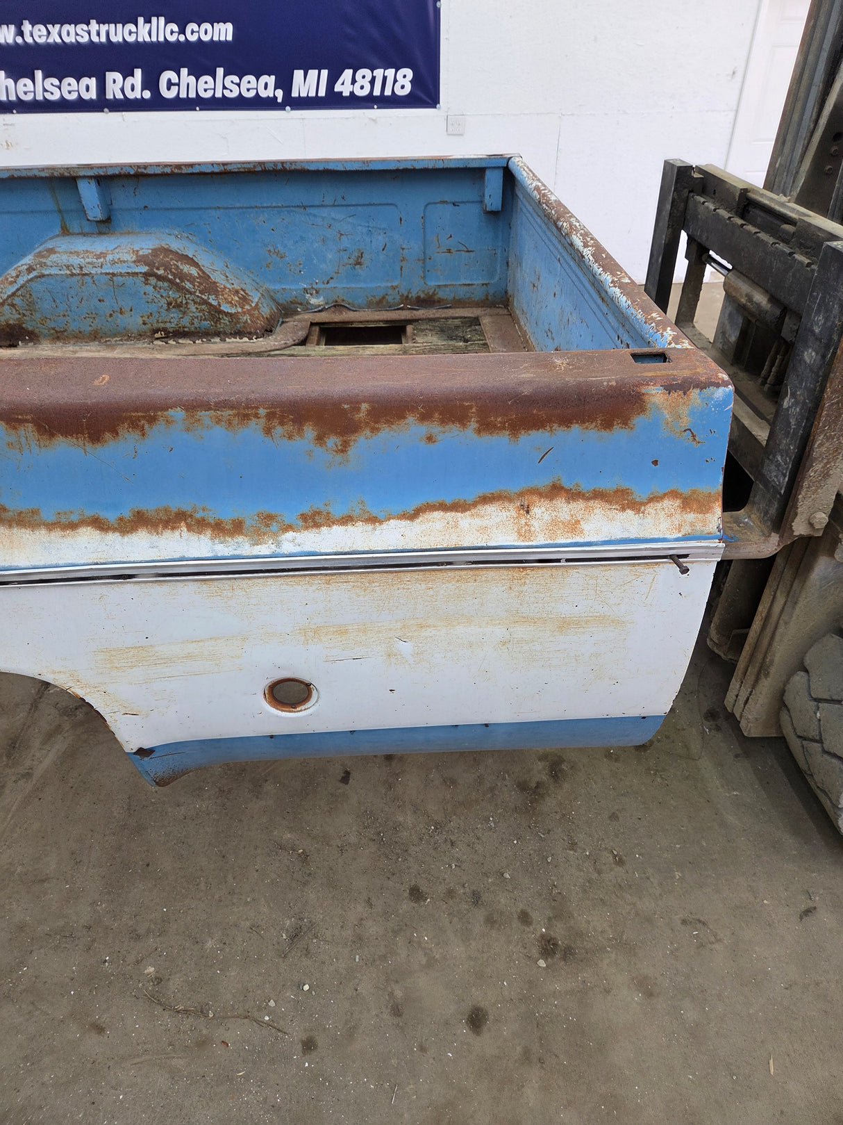 1973-1978 Chevrolet / GMC Square Body 8' Long Bed C10 C15 C20 C25 C35 K10 K15 K20 K25 K35