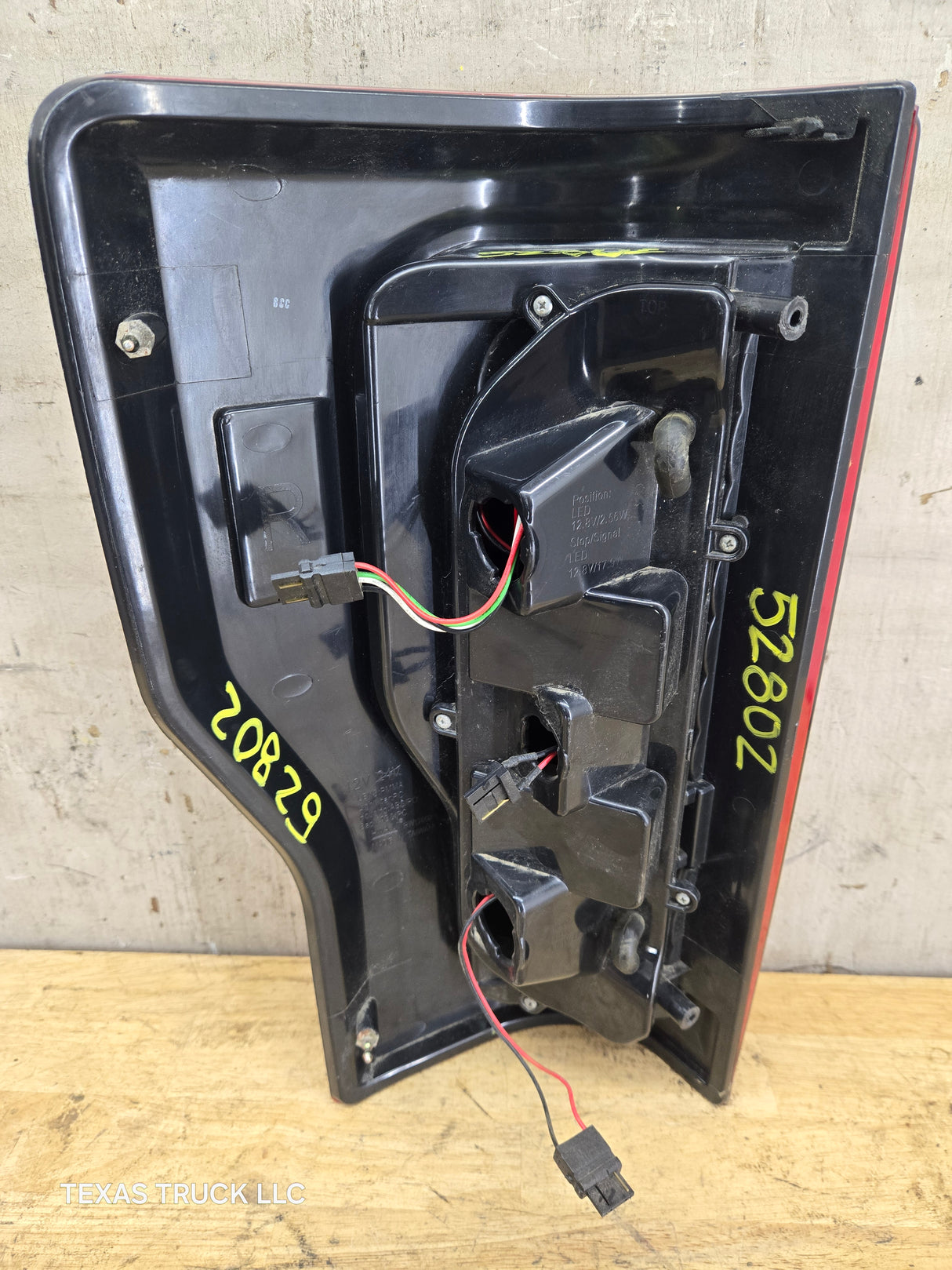 2020-2022 Ford Super Duty Passenger Side Tail Light Halogen