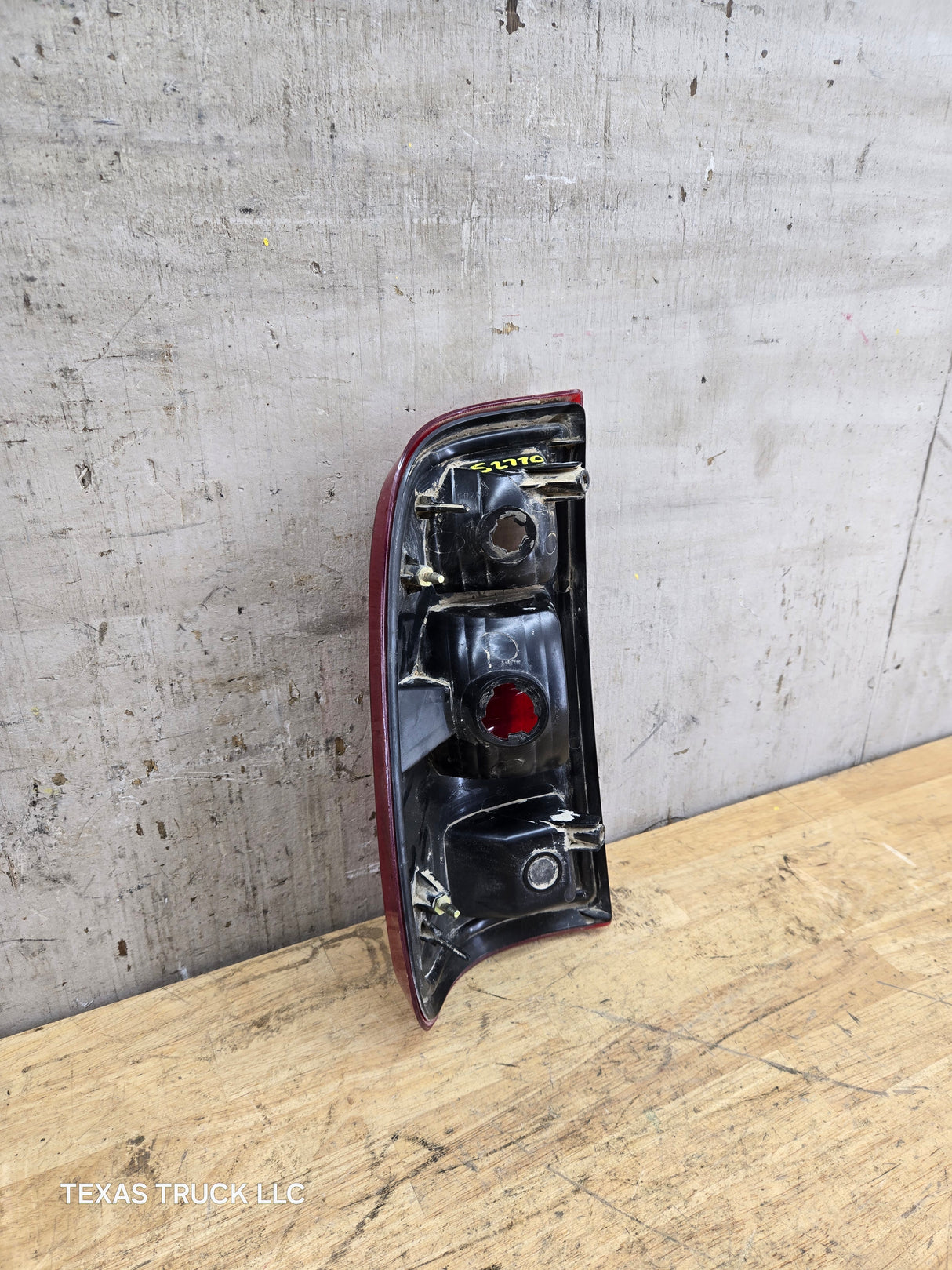 2008-2016 Ford Super Duty Passenger Side Tail Light F250 F350 F450 F550