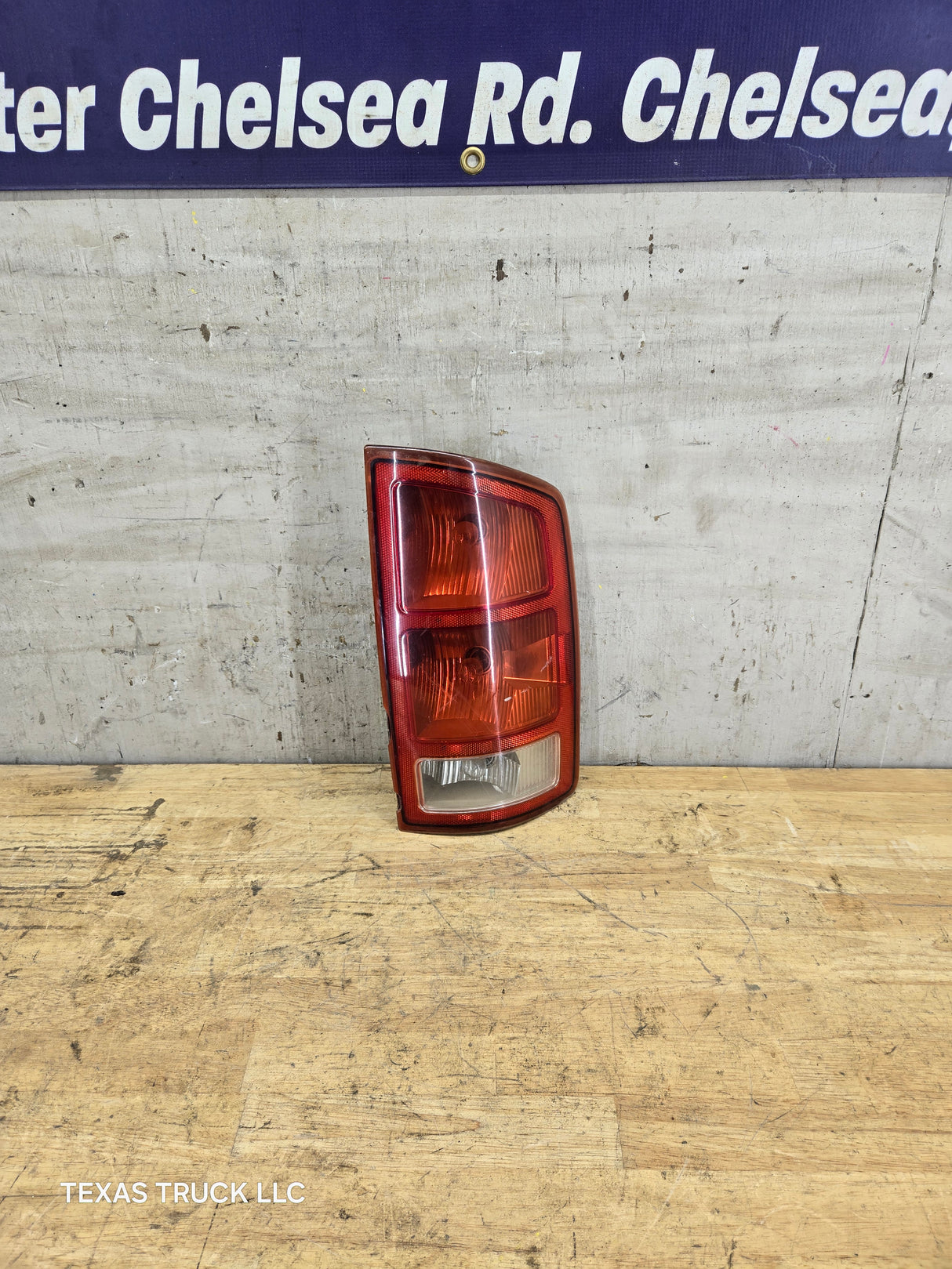 2003-2006 Dodge Ram 3rd Gen Passenger Side Tail Light