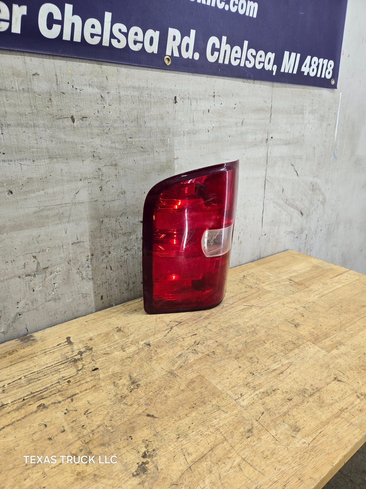 2007-2013 Chevrolet Silverado Driver Side Tail Light