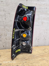 1999–2007 Chevrolet Silverado/GMC Sierra Passenger Side Tail Light