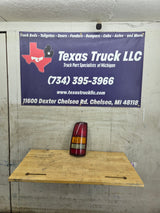 1999–2007 Chevrolet Silverado/GMC Sierra Driver Side Tail Light