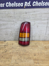 1999–2007 Chevrolet Silverado/GMC Sierra Driver Side Tail Light