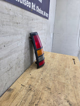 2001–2003 Chevrolet Silverado/GMC 3500 Dually Passenger Side Tail Light