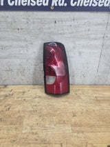 2003-2007 Chevrolet Silverado 1500 2500 3500 HD Passenger Side Tail Light