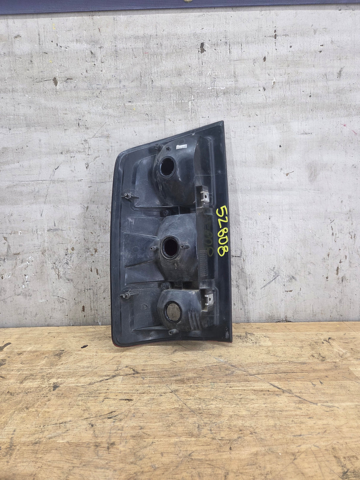 2009-2018 Dodge Ram Passenger Side Tail Light