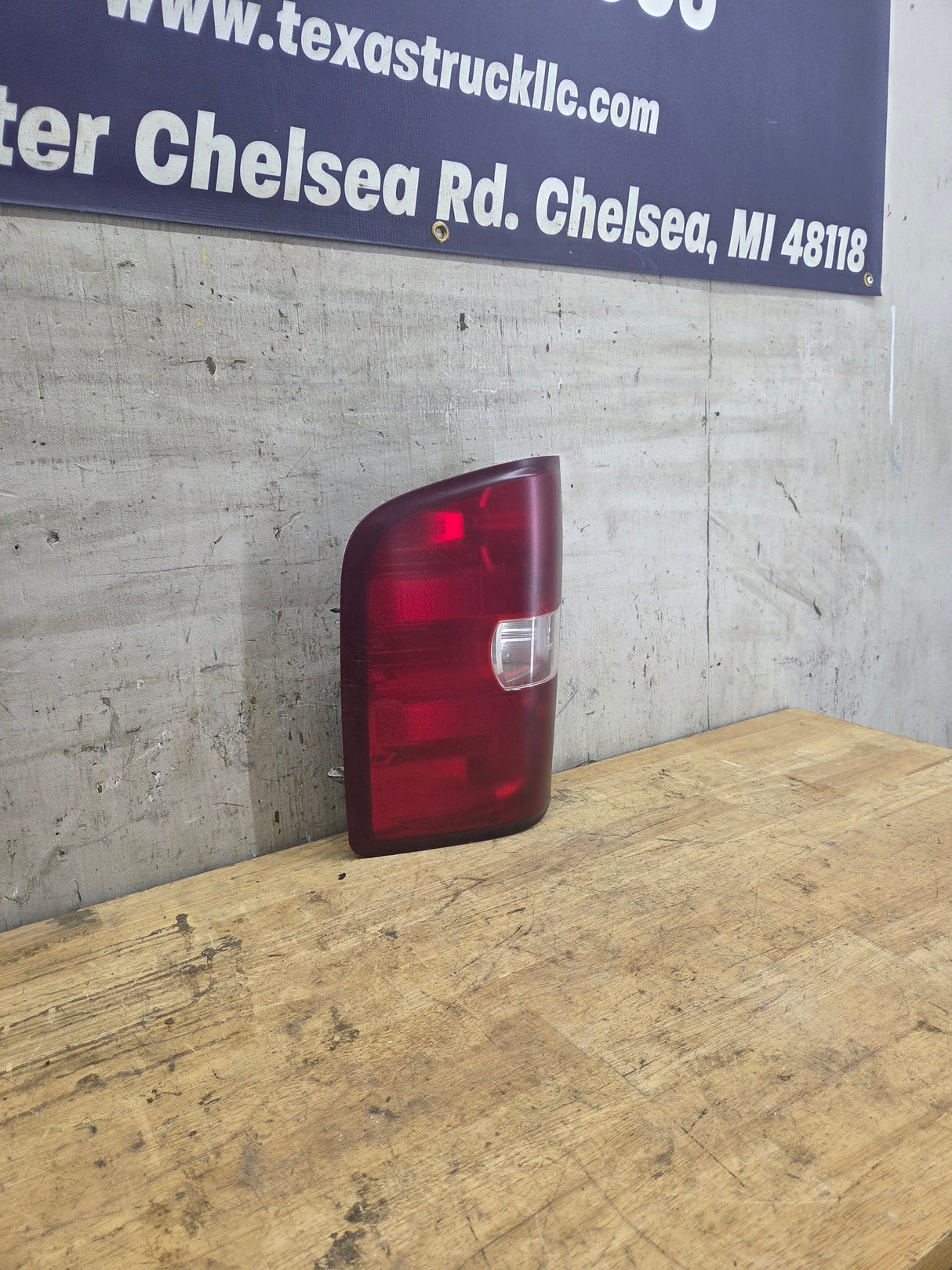 2007-2013 Chevrolet Silverado Driver Side Tail Light