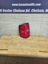 2014-2019 Chevy Silverado Driver Side Halogen Tail Light 84019503
