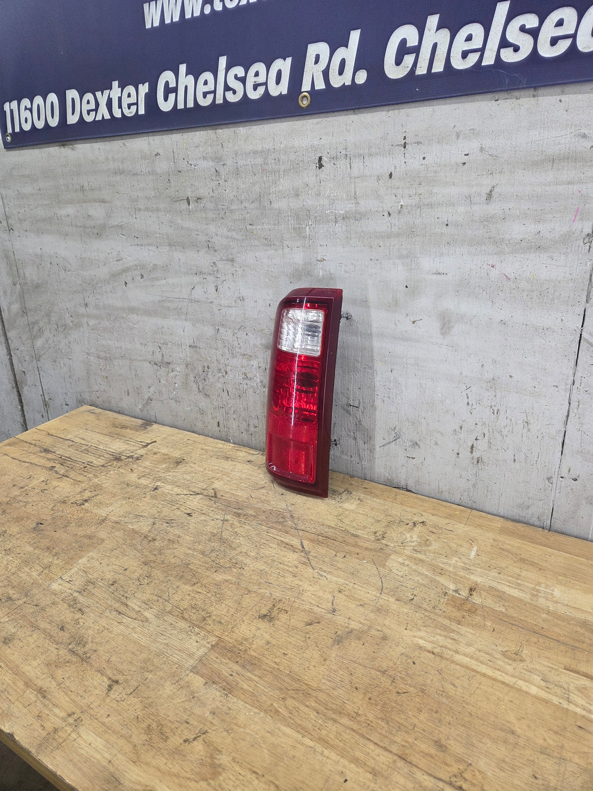 2008-2016 Ford Super Duty Driver Side Tail Light F250 F350 F450 F550