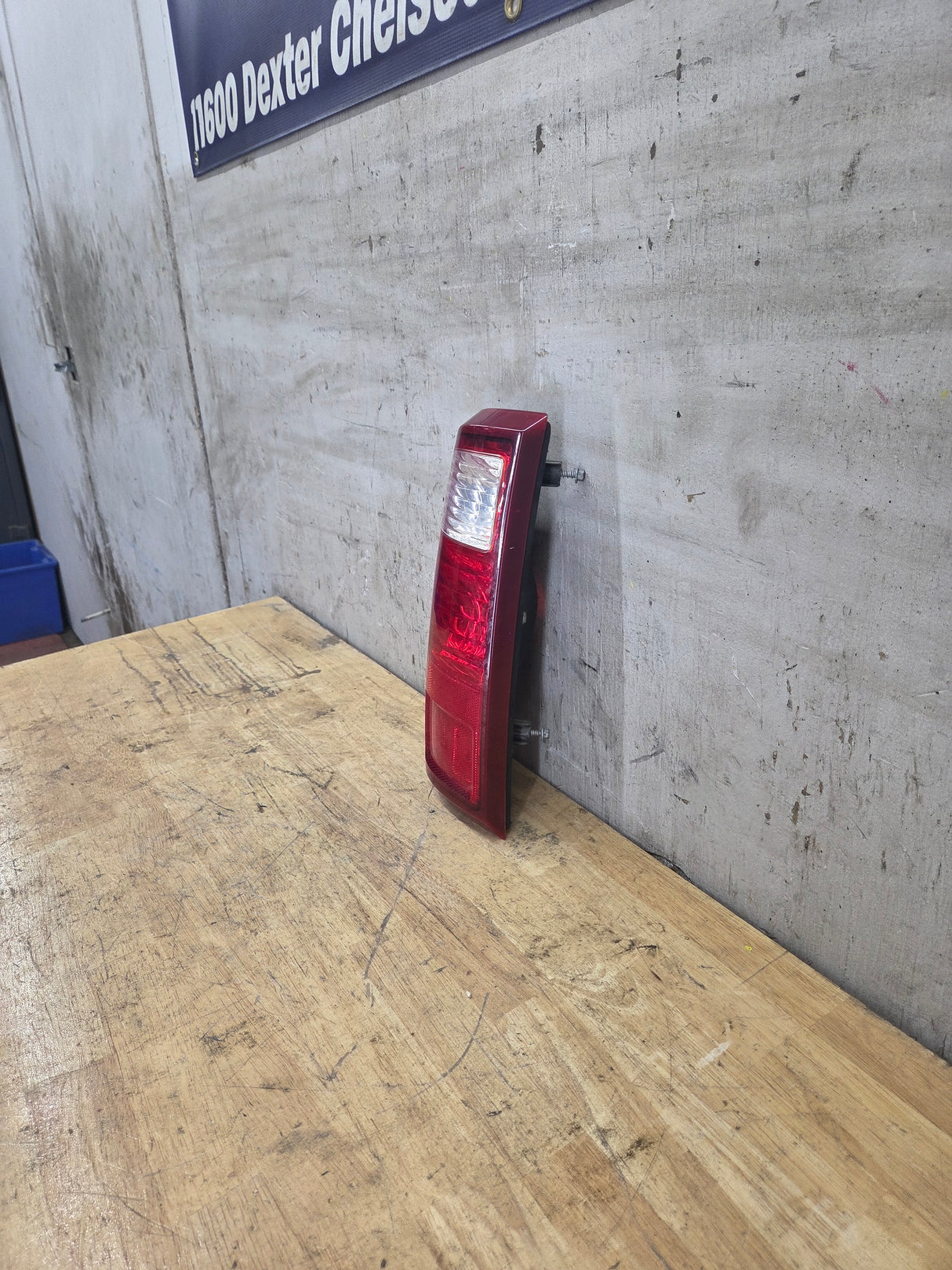 2008-2016 Ford Super Duty Driver Side Tail Light F250 F350 F450 F550