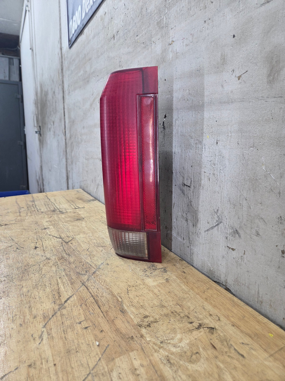 1987-1989 Ford Driver Side Tail Light F150 F250