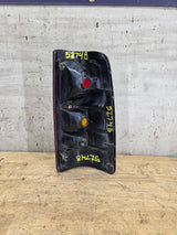 2001–2003 Chevrolet Silverado/GMC 3500 Dually Driver Side Tail Light