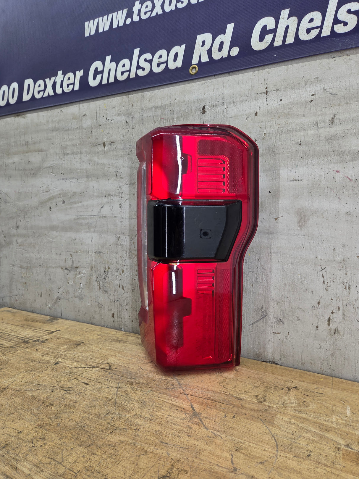 2023-2026 Ford Super Duty Passenger Side Tail Light W/Bliss PC3B-13B504-BJ F250 F350 F450