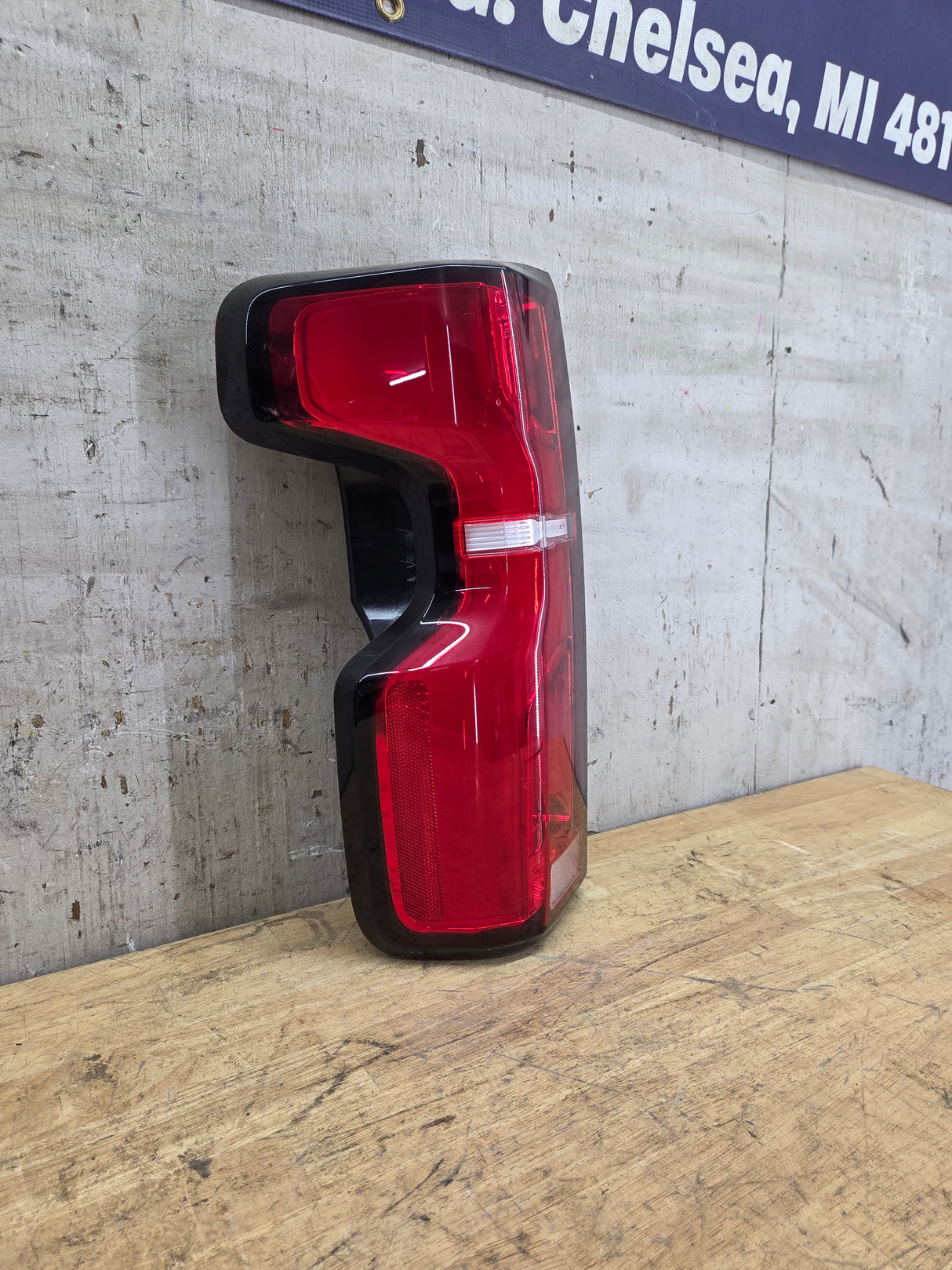 2024-2025 Chevy Silverado Driver Side LED Tail Light 86579981 2500HD 3500HD