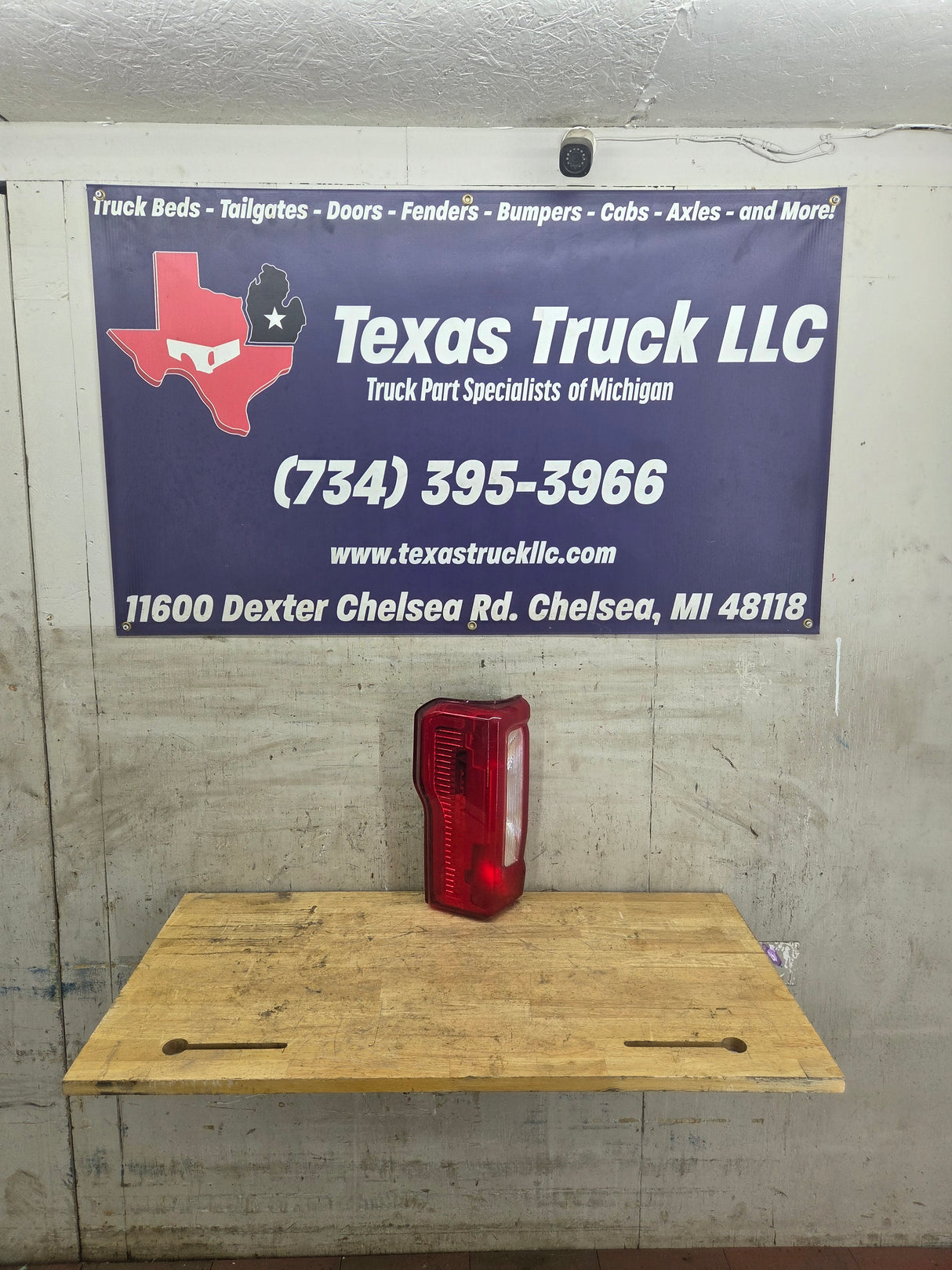 2023-2026 Ford Super Duty Driver Side Tail Light PC3B-13B505-A F250 F350 F450 F550