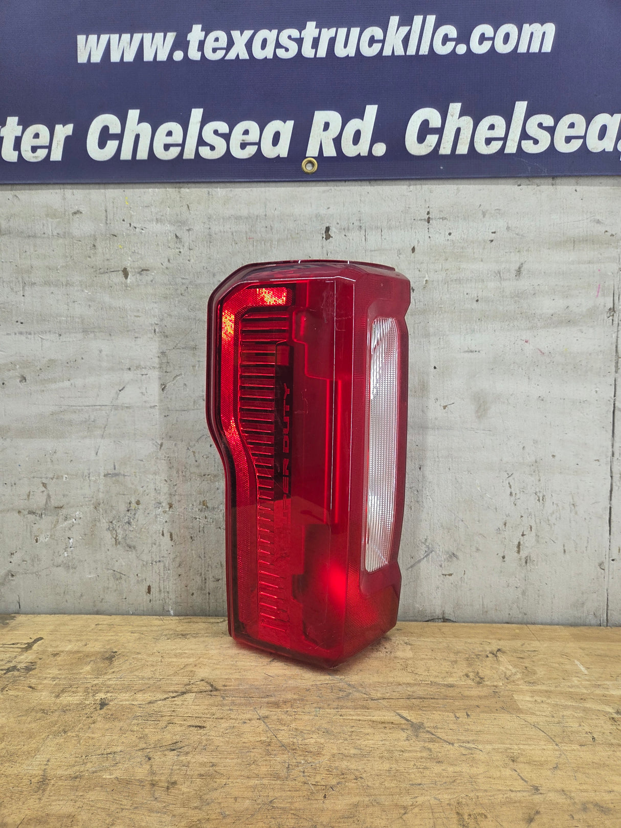2023-2026 Ford Super Duty Driver Side Tail Light PC3B-13B505-A F250 F350 F450 F550