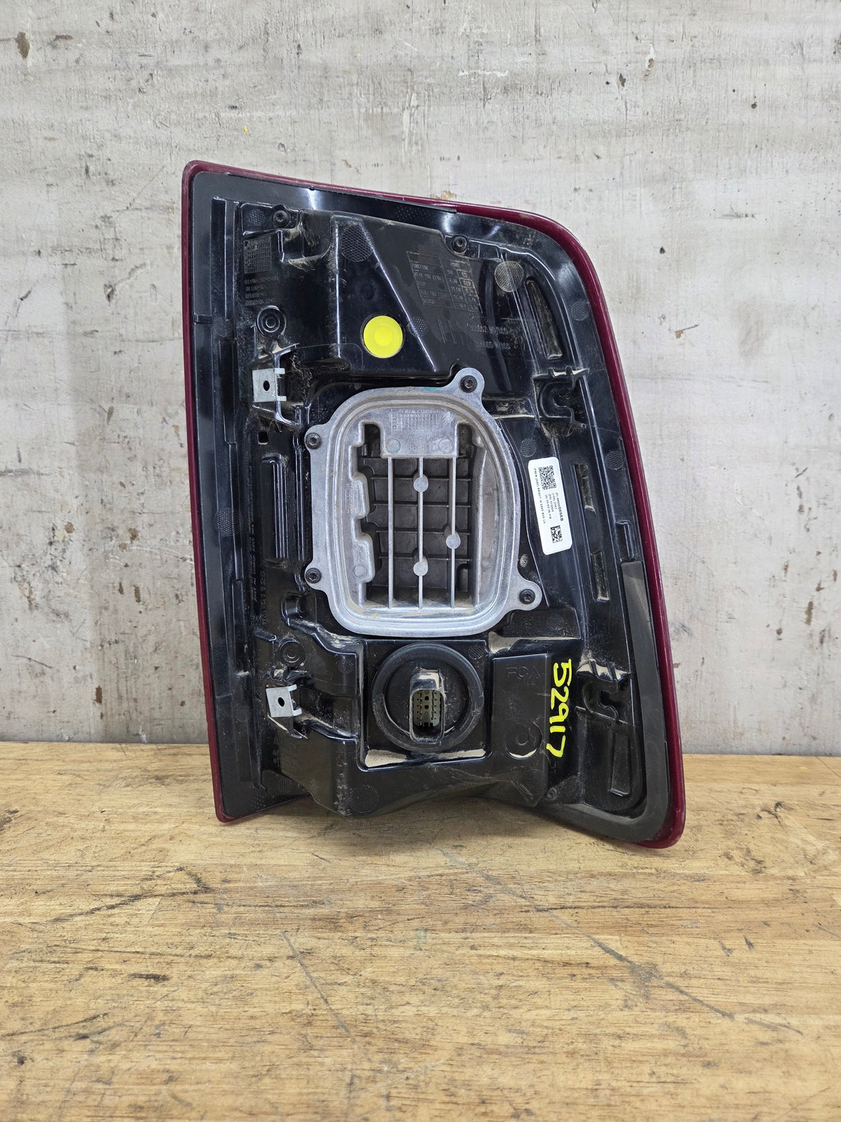 2019-2024 Dodge Ram Driver Side LED Tail Light W/BSS 68639089AB 2500 3500