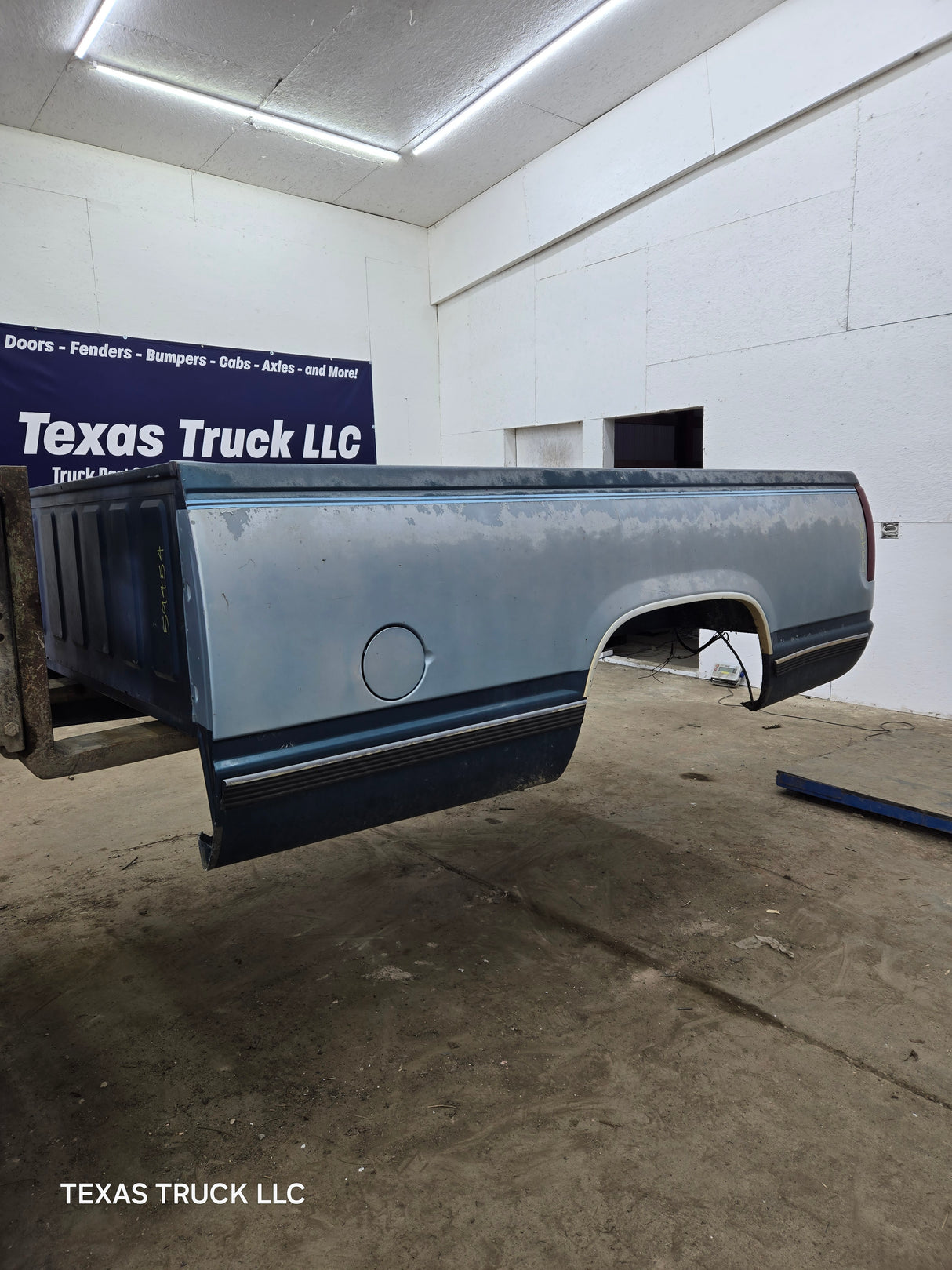 1988-1998 Chevrolet / GMC 1500 2500 3500 OBS 8' Long Truck Bed